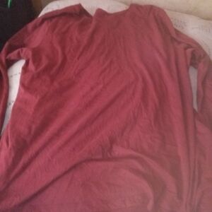 Time and Tru Women's Crew Neck Sweater - Red